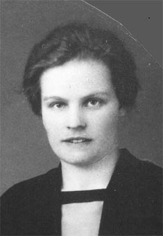 Julia   Andersson 1910-1996