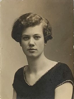  Nanna Torborg Halvardsson 1908-1934