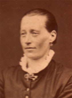 Helena   Olofsdotter 1858-