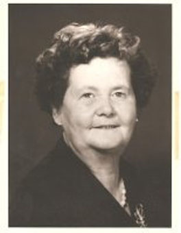 Ruth Margit  Åkesson 1915-2007